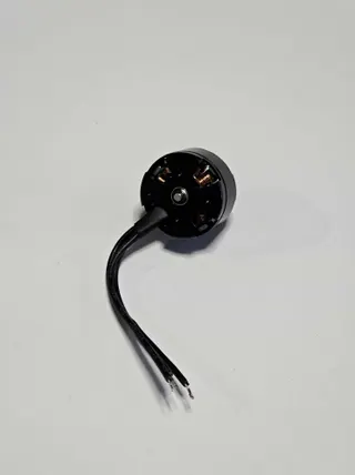 bezkartacovy motor 1806 2400kv CCW 3 – 3