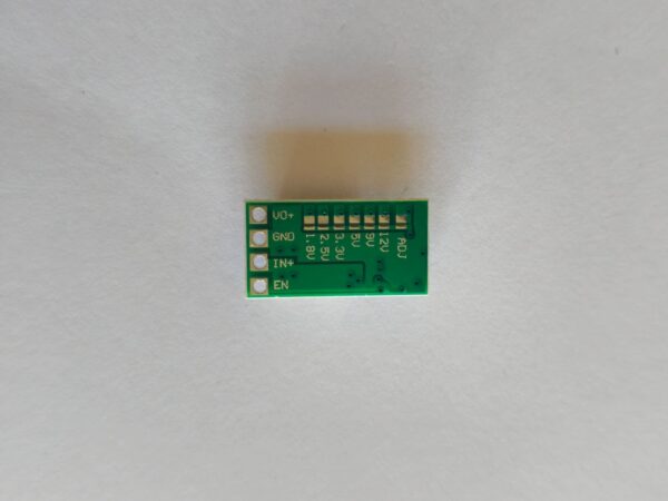 Regulator napeti nastavitelny 2